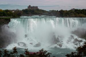 boat from toronto to niagara falls​