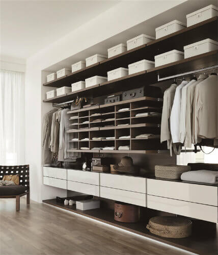Luxury Storage Solutions: Custom Closets Dubai